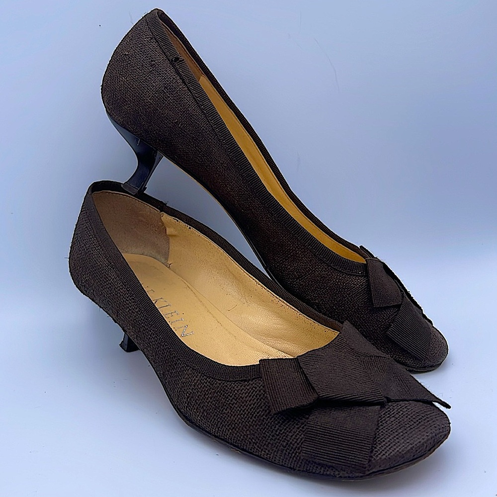 ANNE KLEIN NEW YORK | Brown Bow Tweed Kitten Heel Pumps | Sz 7M - Picture 2 of 15